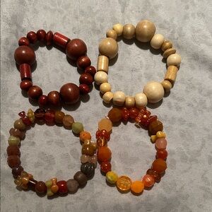 Elegant Wooden and Beaded Bracelet Set